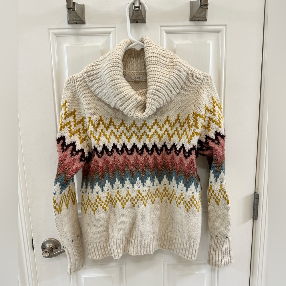 Wool super soft not itchy warm sweater. Never worn.